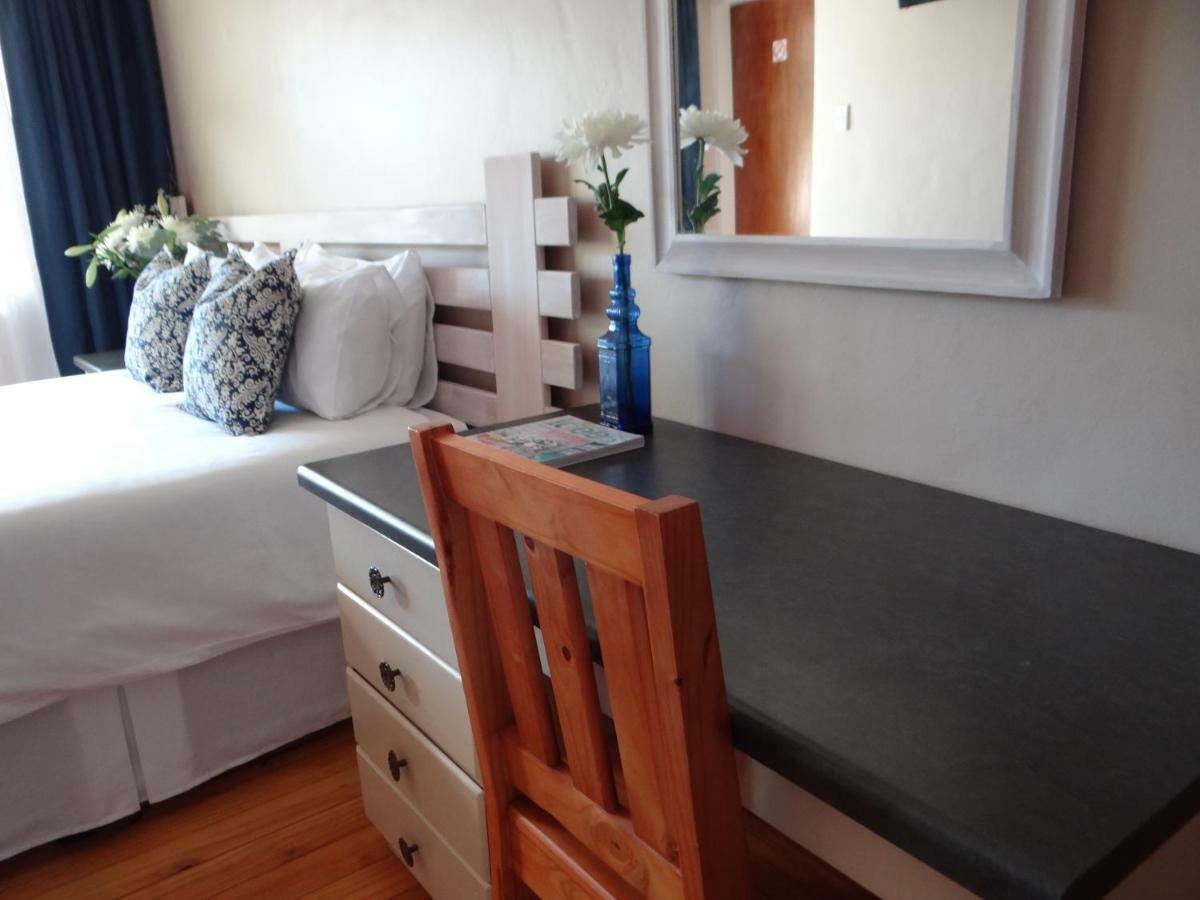 Credo Guest House Блоемфонтейн Екстериор снимка