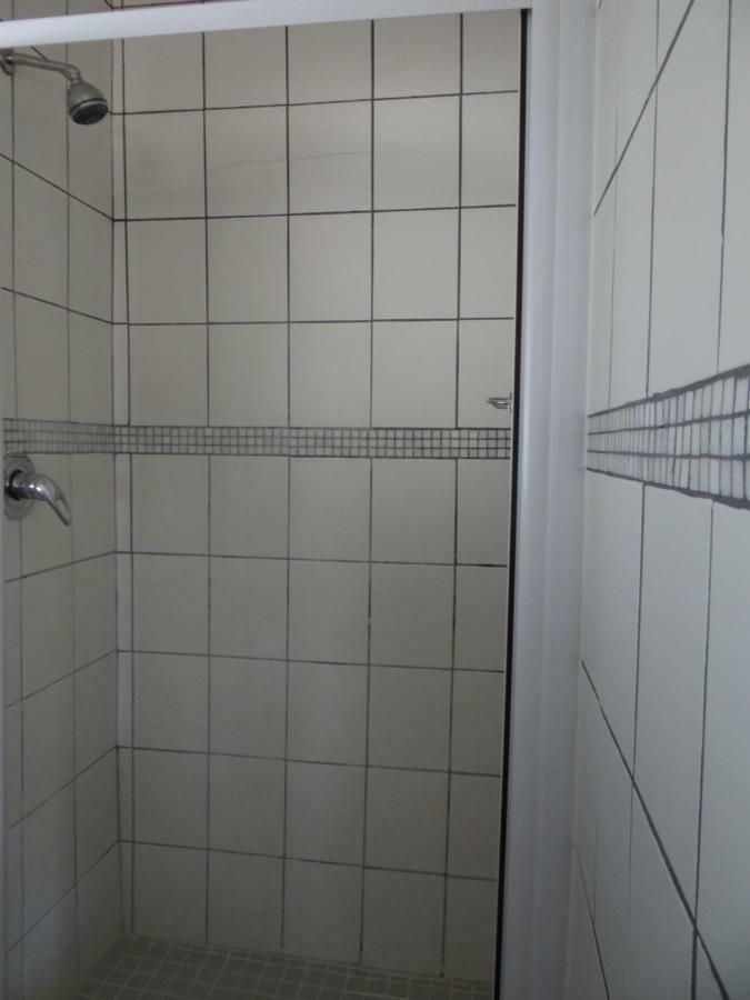 Credo Guest House Блоемфонтейн Екстериор снимка