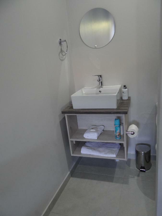 Credo Guest House Блоемфонтейн Екстериор снимка