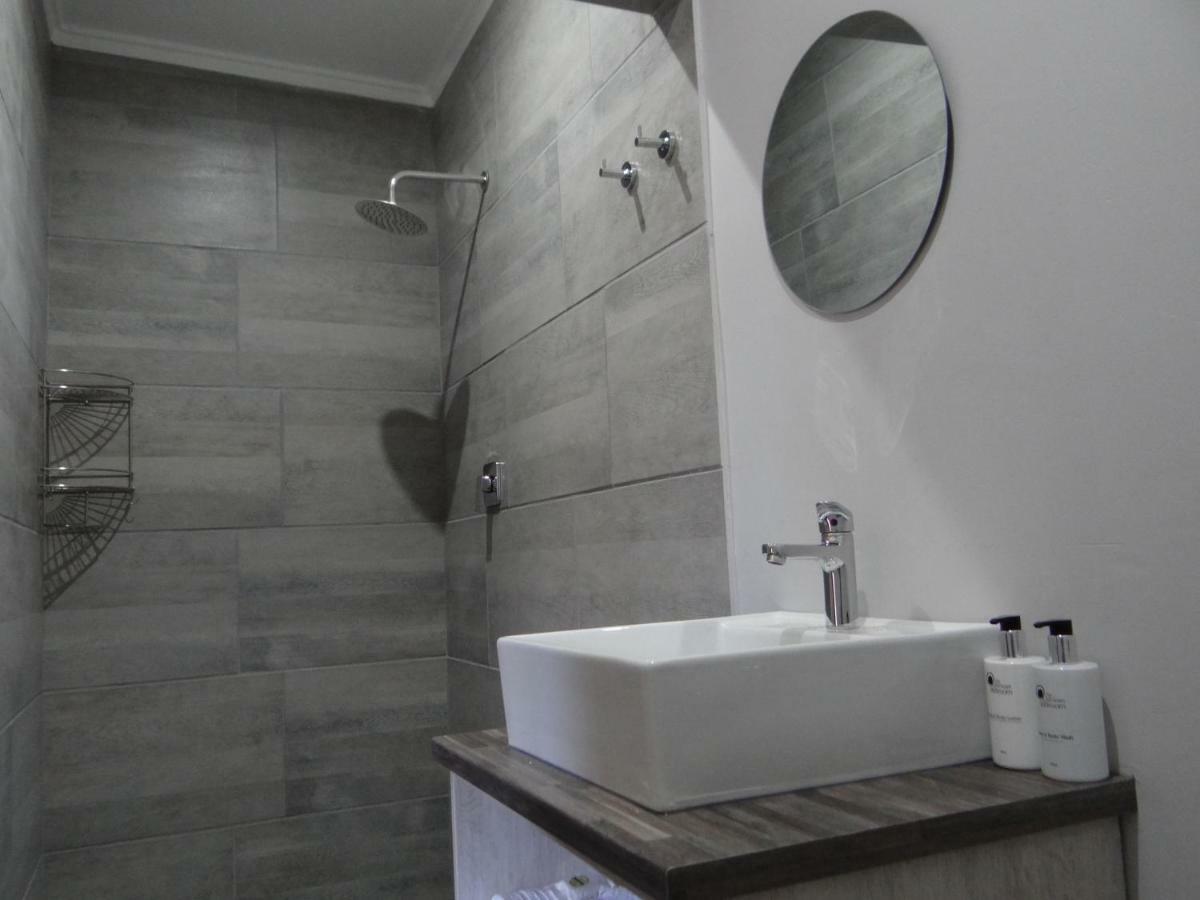Credo Guest House Блоемфонтейн Екстериор снимка