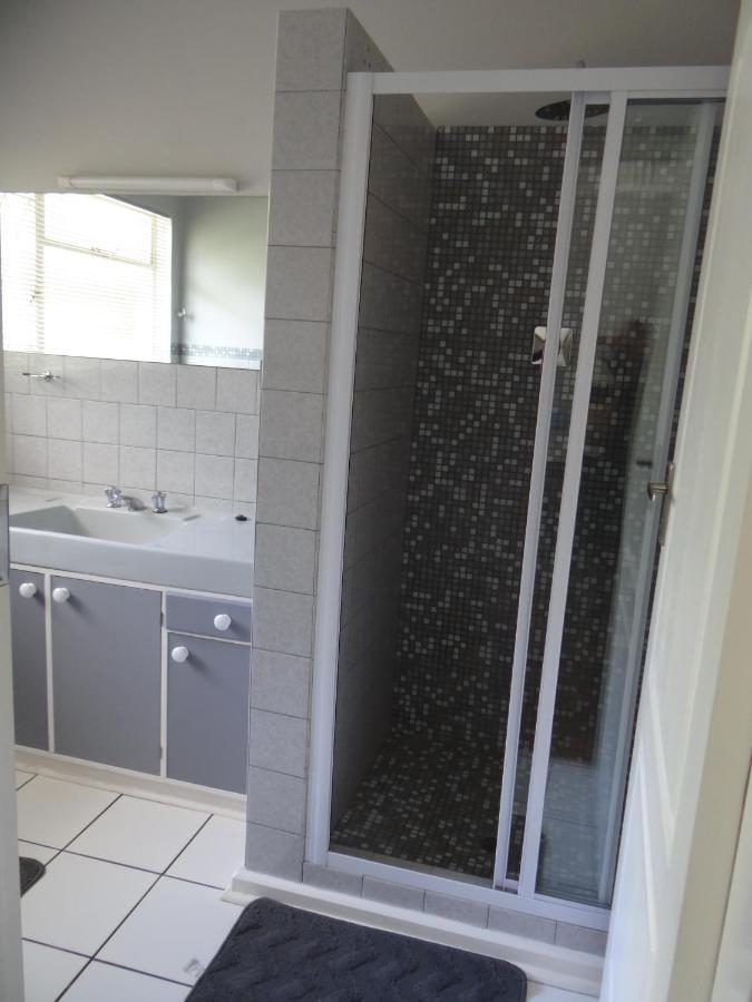 Credo Guest House Блоемфонтейн Екстериор снимка